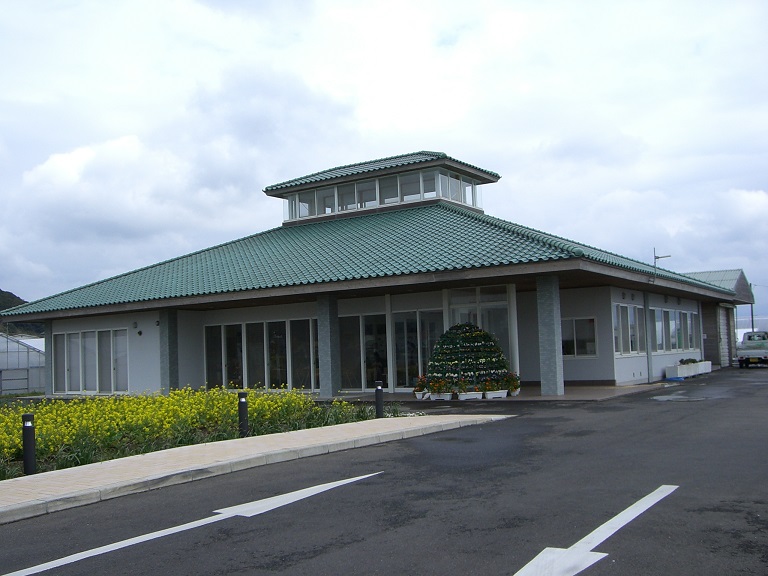 Michinoeki facilities | Shirahama-Nojimasaki