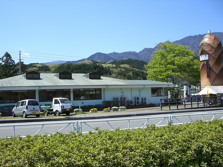 Michinoeki facilities | Tomizawa