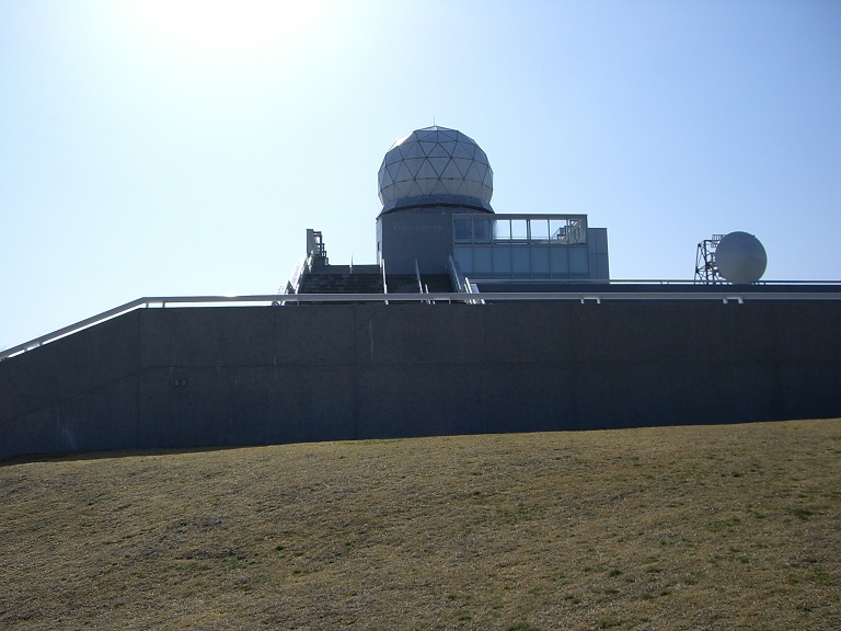 Mt. Fuji radar dome museum | Michinoeki Fujiyoshida