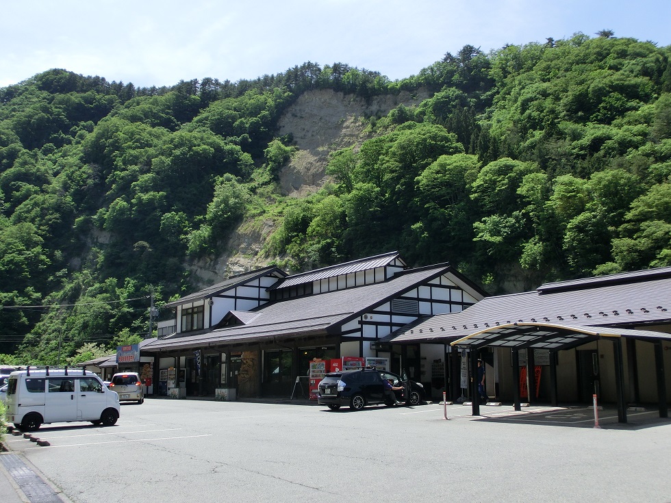 Michinoeki Facilities | Michinoeki Nagano City Ooka Tokusan Center