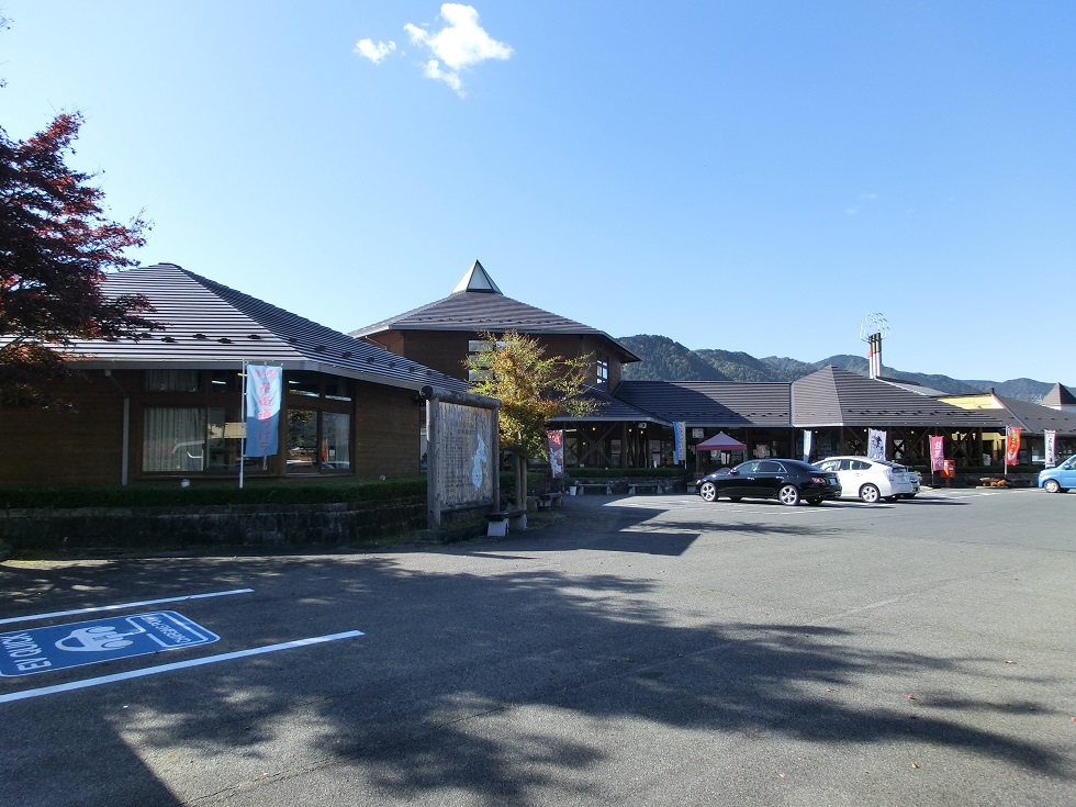 Michinoeki Facilities | Hana-kaido Tsukechi