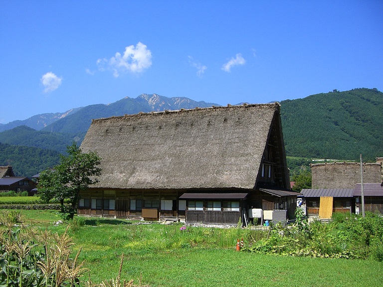 Gassho-zukuri houses(World Heritage) | Michinoeki Shirakawago