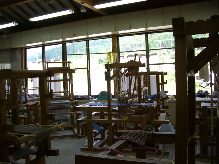 Weaving Facility | Michinoeki Goboku no Yakata Kawaue