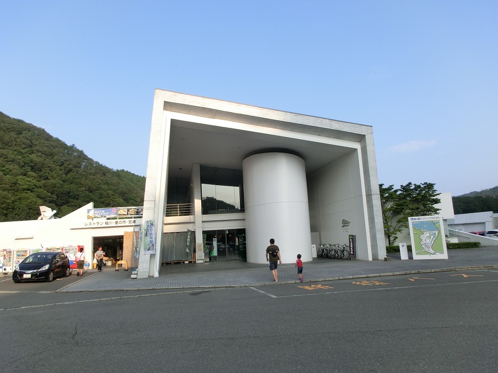 Michinoeki Facilities | Springs Hiyoshi